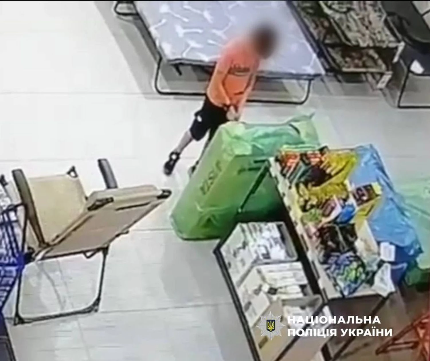 6-річний хлопчик влаштував пожежу в гіпермаркеті Києва: батькам загрожує штраф