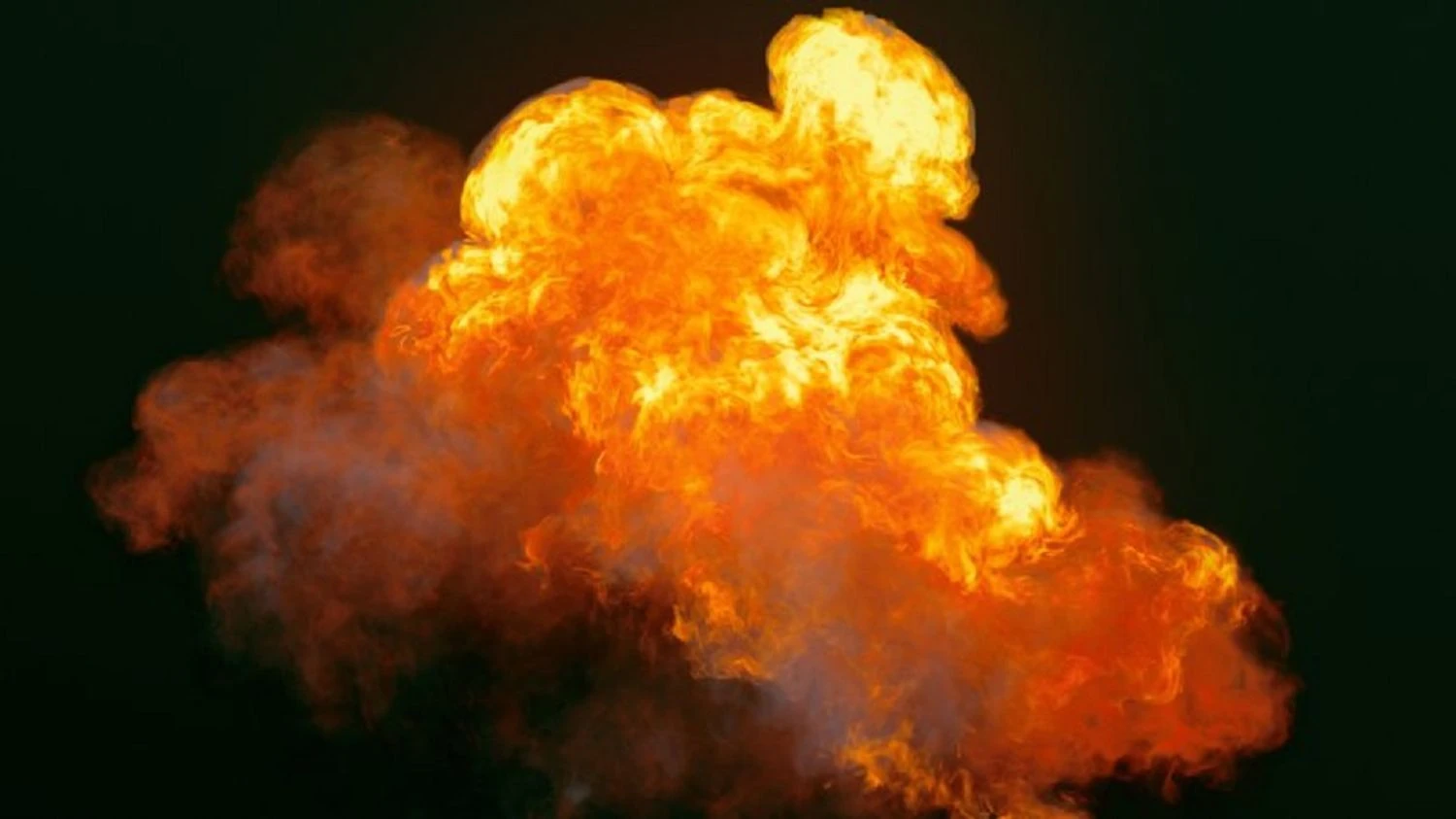 російський волгоград сколихнули потужні вибухи: пошкоджено житлові будинки, школу та дитячий садок - росЗМІ