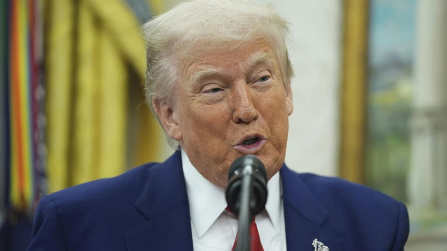 Трамп залишається у “винятковому стані здоров’я” - ЗМІ