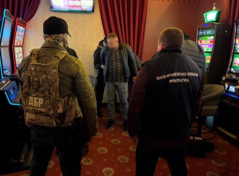 Українські Національні Новини (УНН)