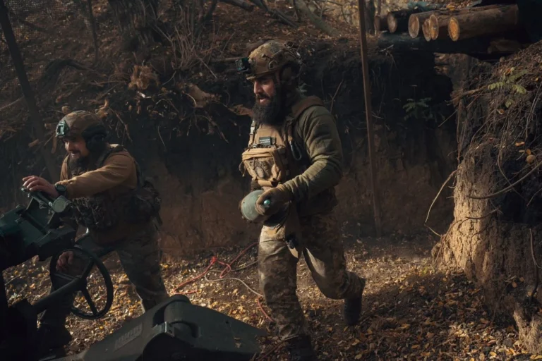 Кількість боїв на фронті зросла: найгарячіші напрямки незмінні, ворог став більш активним на Лиманському