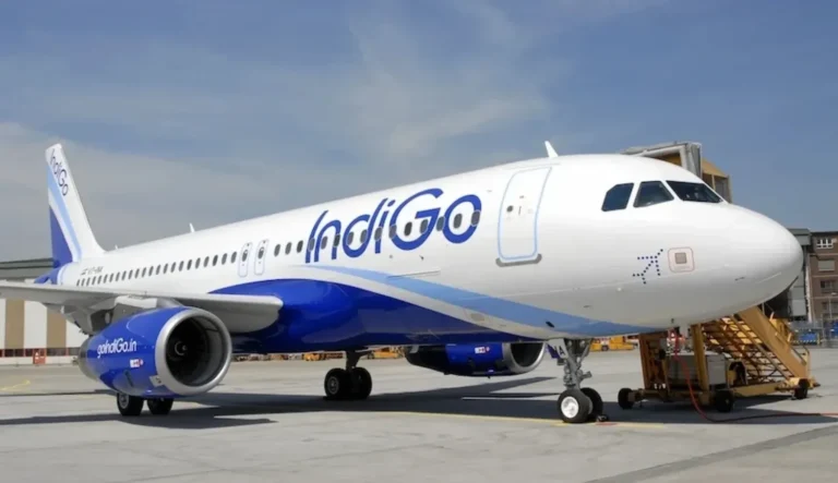 Індійська авіакомпанія IndiGo скасувала понад 70 рейсів через нестачу пілотів та збої