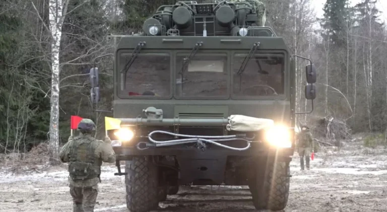 Україна передала Європі список компаній, що забезпечували компонентами російський "орєшнік" - експерт