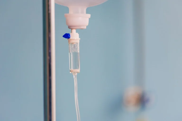 У спецшколі на Черкащині сталося масове отруєння: постраждали 14 дітей, директор отримав підозру