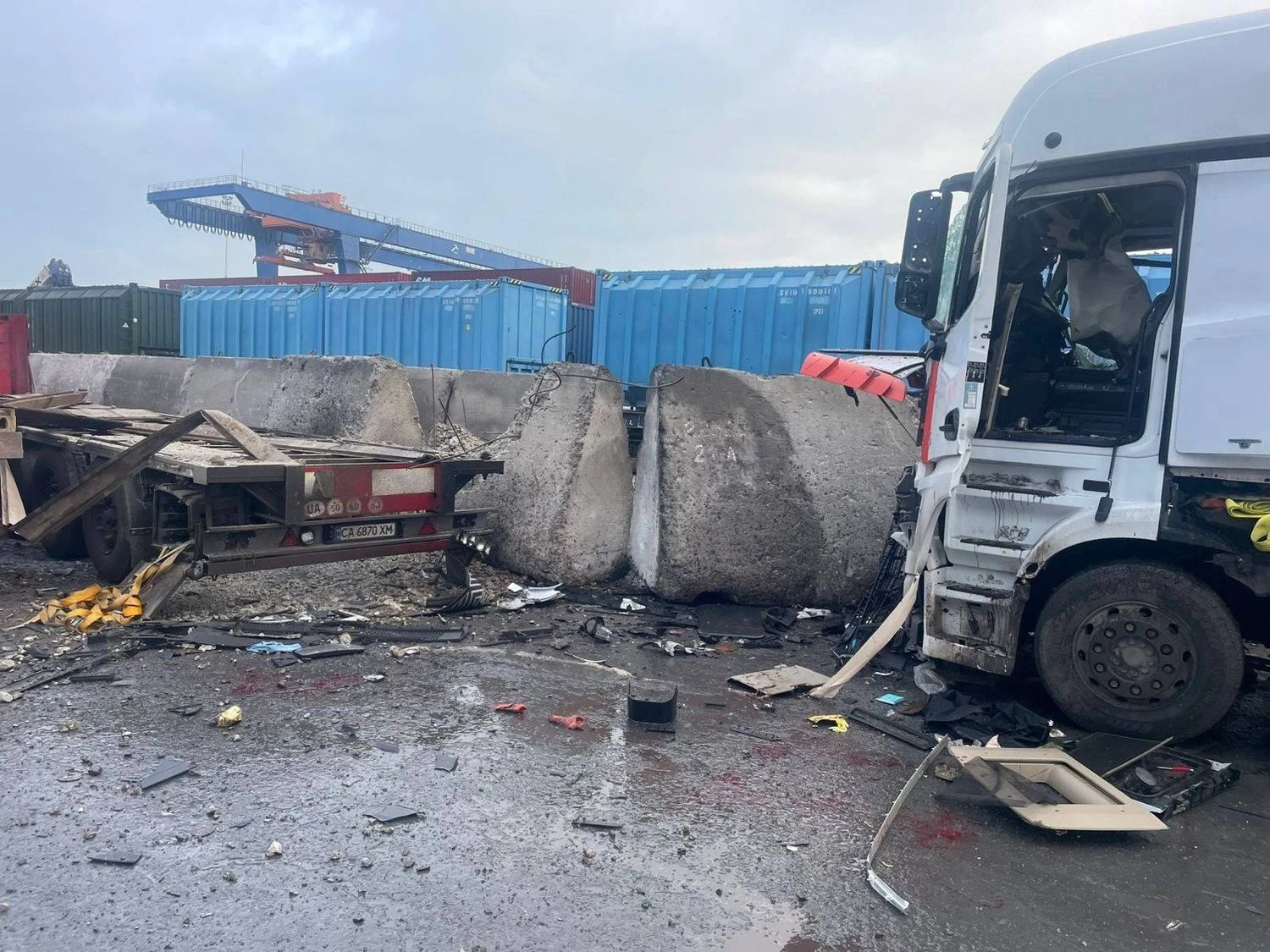 росія знову атакувала два порти Одещини: є загиблий, ще п'ятеро - поранені