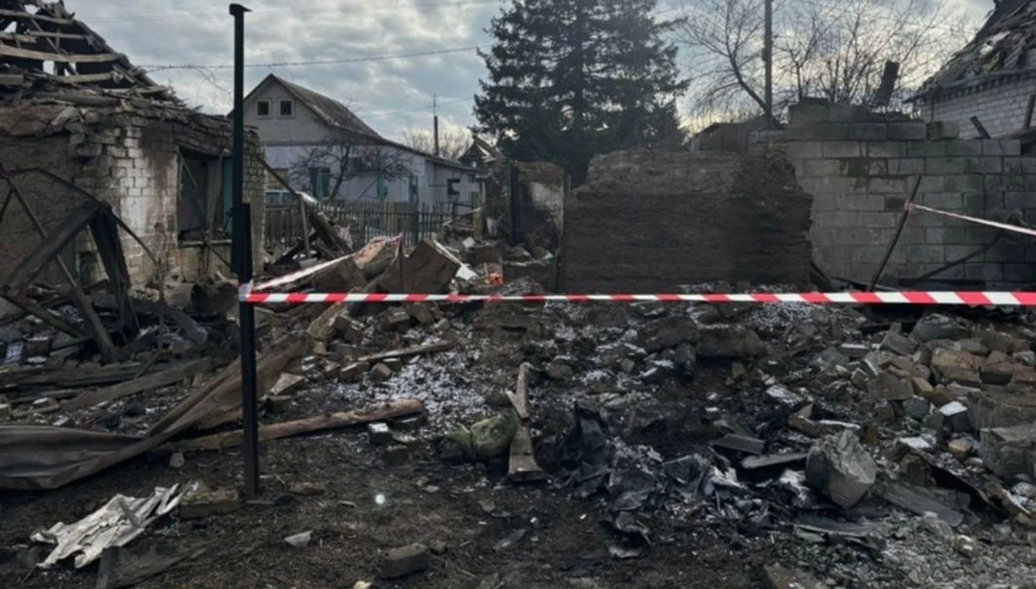 Удар рф по Вільнянську: загинула жінка, є поранені та руйнування, розпочато розслідування