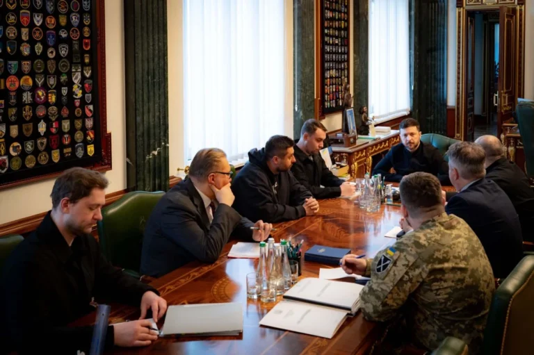 Зеленський доручив Свириденко та Качці супровід та експертизу майбутніх угод між Україною, США та Європою