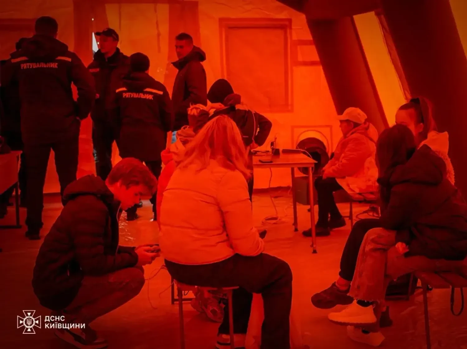 Нові правила комендантської години: правоохоронці по пунктах пояснили, як це працює