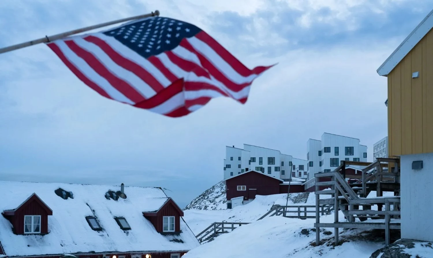 США прагнуть повного військового контролю над Гренландією: Трамп вимагає перегляду угоди з Данією 1951 року