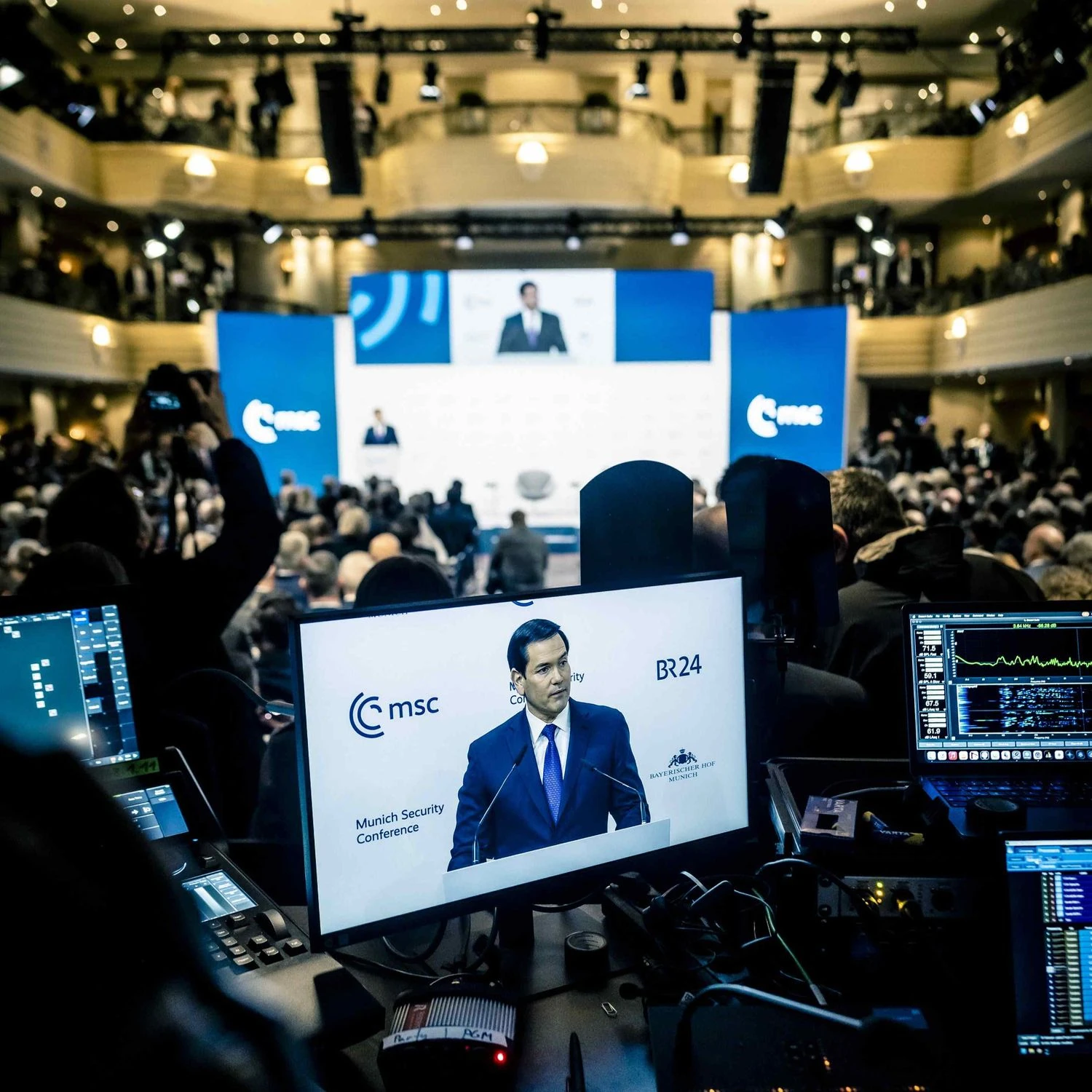 Українські Національні Новини (УНН)