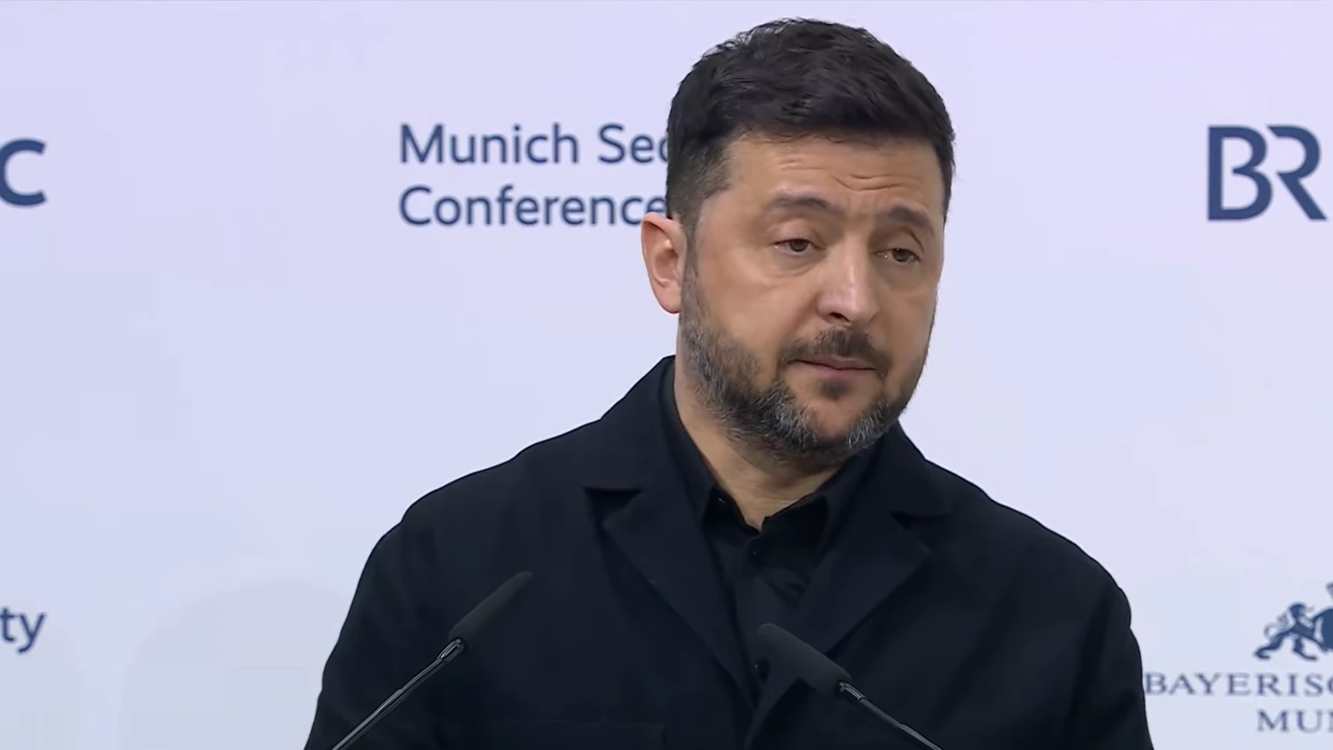 путін може вважати себе царем, але в реальності він раб війни - Зеленський