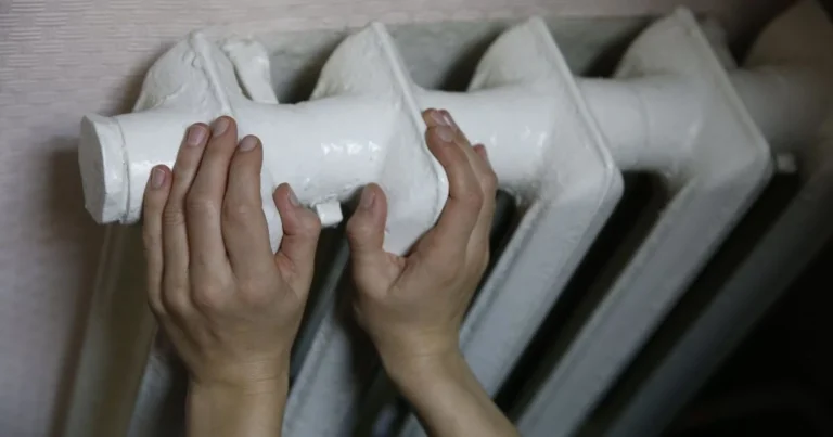 Киянам не доведеться платити за відсутнє опалення у січні, але є нюанси