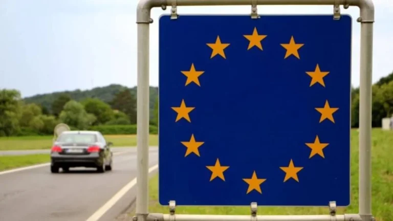 Платний в’їзд до ЄС для українців з 2026 року - все про нові правила