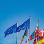 ЄС підштовхне партнерів покрити дефіцит у 30 млрд євро для України – Bloomberg