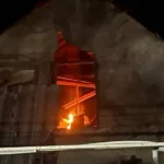 Нічний удар по Запоріжжю: пошкодженно приватний будинок, спалахнула пожежа