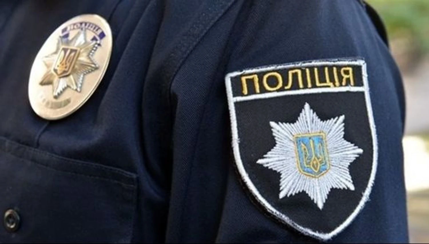 У Рівному дівчата знімали відео під російську музику біля портретів загиблих військових, у поліції відреагували