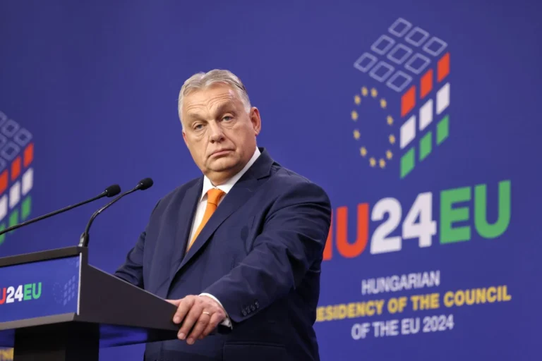 Орбан наказав припинити поставки газу в Україну через Угорщину з липня