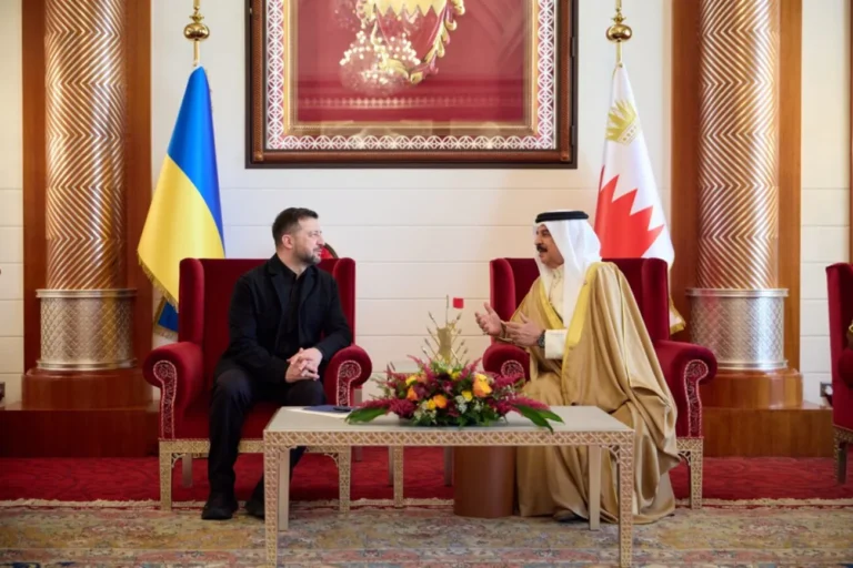 Зеленський зустрівся з королем Байхрейну - запропонував укласти масштабну дронову угоду