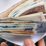 Отримали 7 млн гривень у ексвисокопосадовця – двом псевдопрацівникам СБУ і поліції оголошено підозруУ Києві двоє шахраїв під виглядом силовиків ошукали пенсіонера на 7 млн гривень. Зловмисники звинуватили чоловіка у закупівлі
дронів для армії РФ.Київ • 18 травня, 12:53 • 2710 перегляди