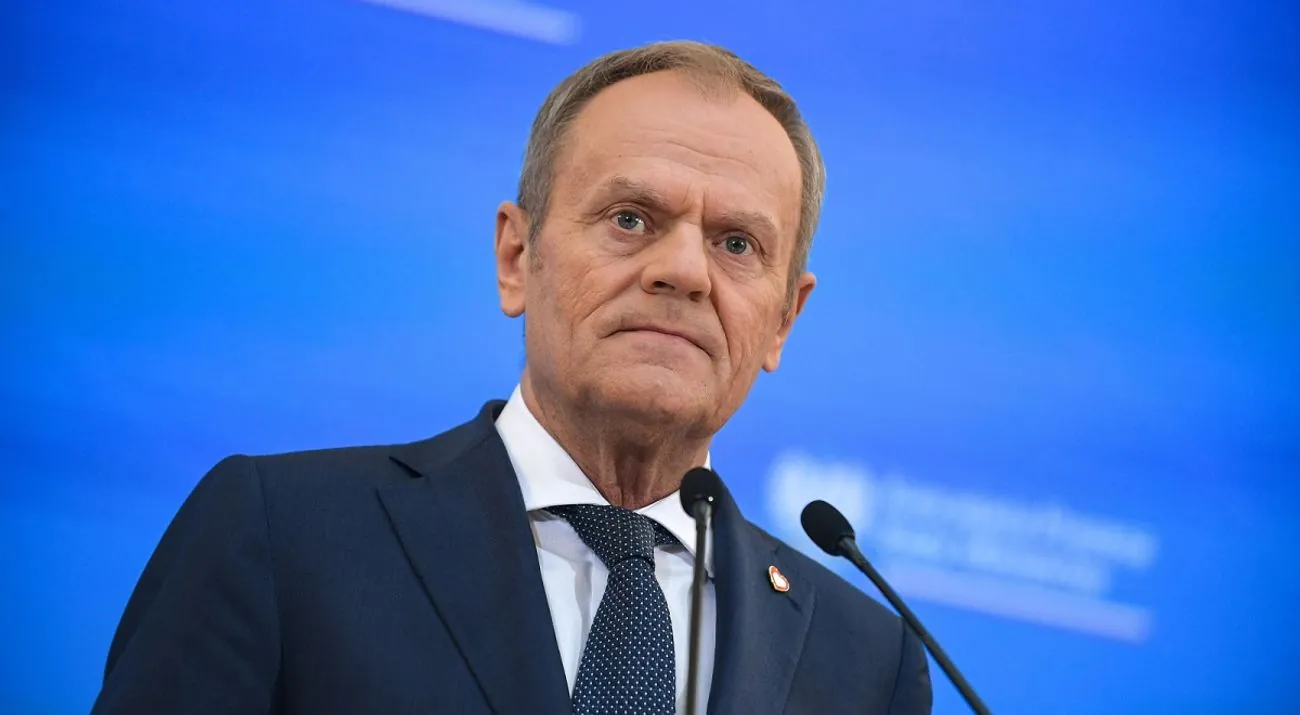 Україна сама призвела до проблеми, тож нехай тепер шукає рішення - Туск про найменування підрозділу ССО на честь УПА