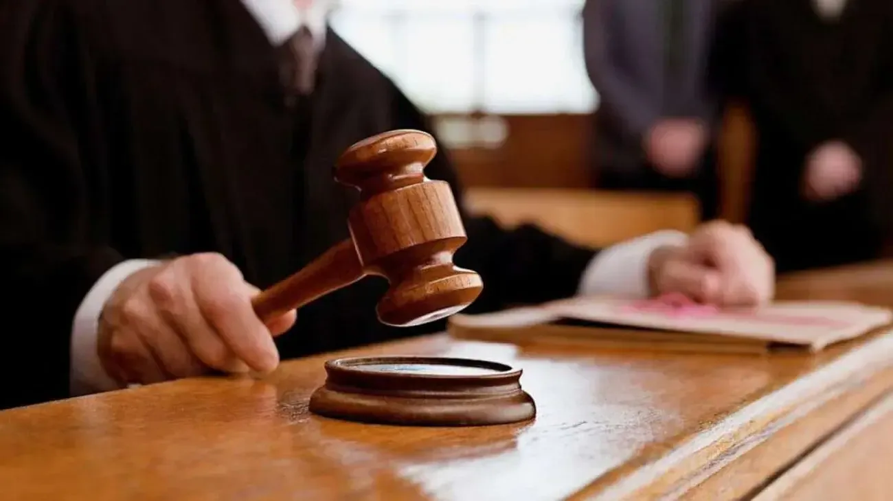 На Чернігівщині чоловік ґвалтував падчерок - йому загрожує довічне