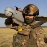 Третій армійський корпус заявив про контроль над логістикою окупантів на ЛуганщиніБПЛА Третього армійського корпусу уразили цілі на КПП Ізварине. Тепер ключові логістичні шляхи окупантів на Луганщині під вогневим
контролем ЗСУ.Війна в Україні • 31 травня, 12:35 • 4142 перегляди