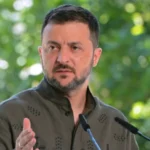 Зеленський заявив, що скасування санкцій проти рф фактично посилює її оборонну промисловістьВолодимир Зеленський заявив що скасування санкцій посилює оборонний сектор рф. Президент закликав посилювати обмеження замість
спроб вести діалог.Економіка • 31 травня, 17:01 • 4998 перегляди