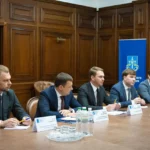 Генпрокурор Кравченко розраховує на допомогу ФБР у розширенні доказової бази щодо агресії рф