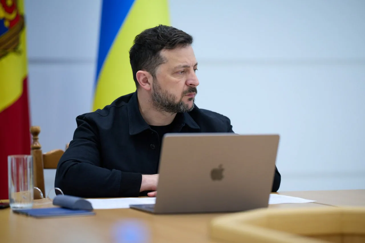 Зеленський обговорив з Патріархом Варфоломієм удари по Києво-Печерській лаврі та запросив його в Україну