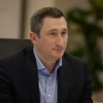 ВАКС скасував обов’язок носити електронний браслет для Олексія Чернишова