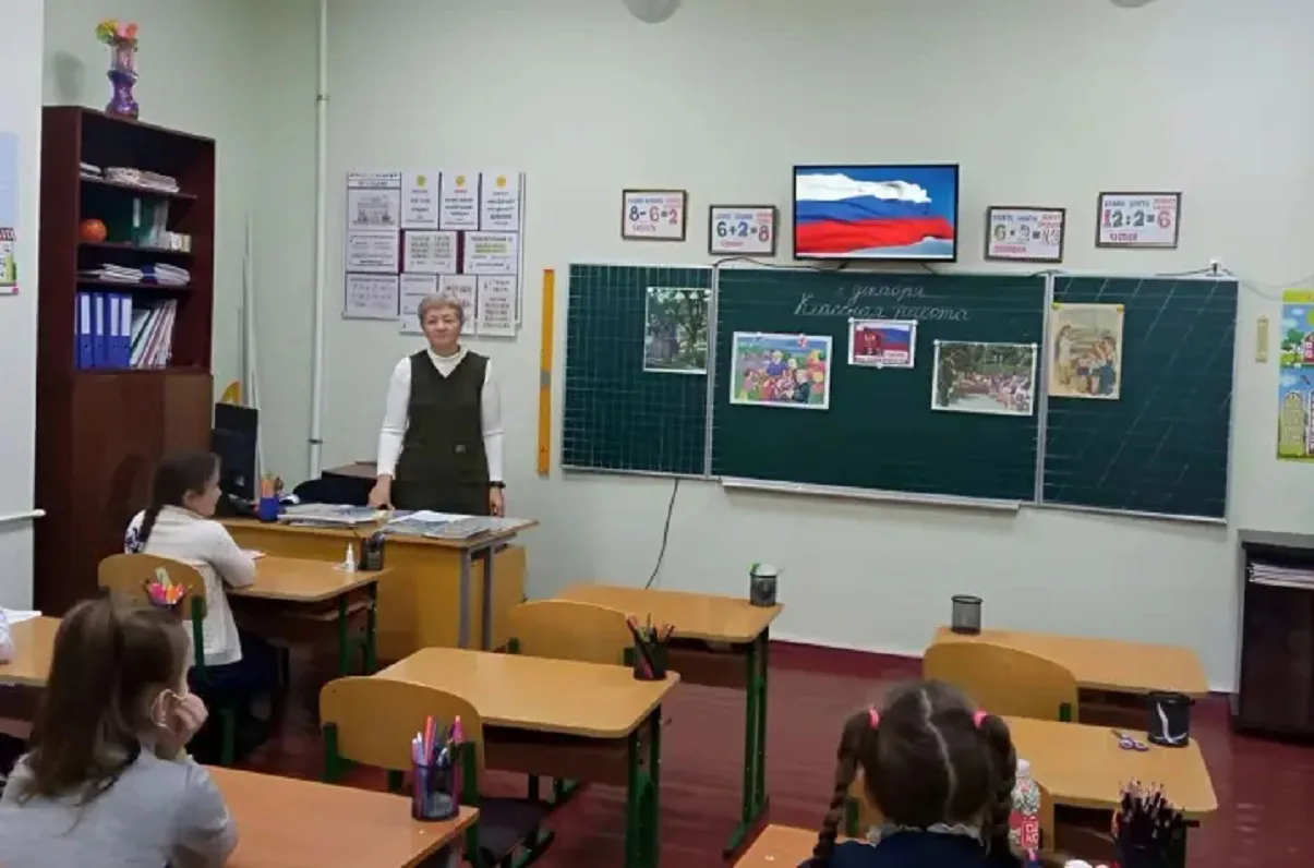 російські школи перетворюються на ідеологічний конвеєр для кремля - ЦПД