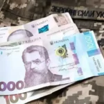 Кабмін затвердив щомісячні виплати 50 000 гривень звільненим з полону захисникам на лікування