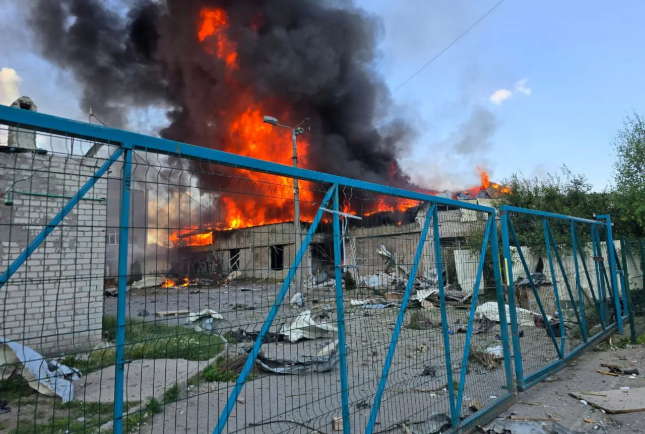 У Краматорську рф влучила у відділення "Нової пошти", в області один загиблий і 8 поранених