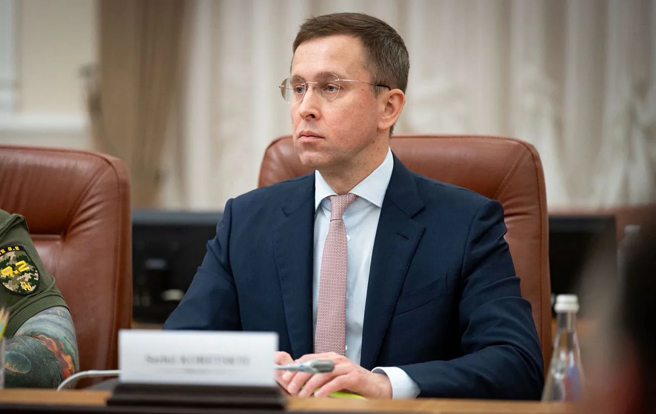 Корецький та новий уряд склали присягу в Раді