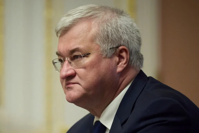 Сибіга обговорив з главою МЗС Норвегії посилення атак рф у Чорному морі та ППО