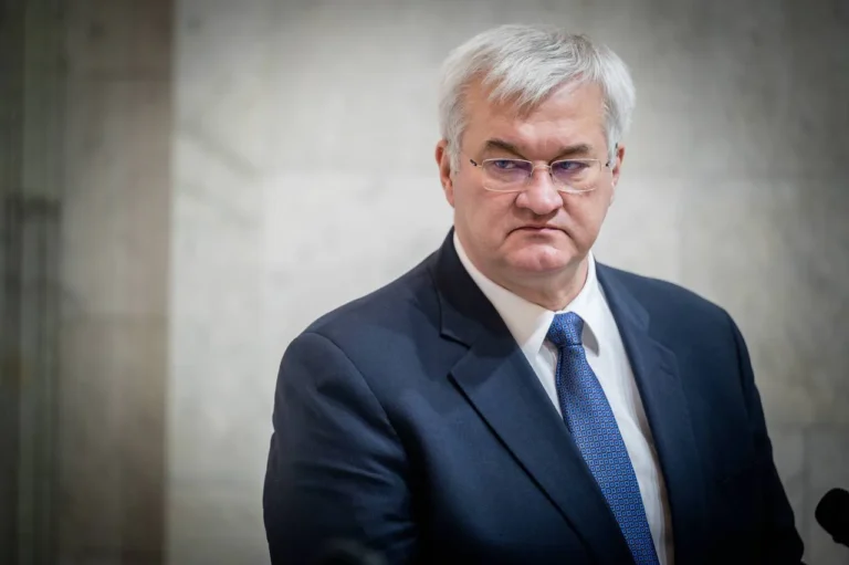 Наша мета — уникнути непотрібної ескалації: Сибіга зателефонував главі МЗС Ірану на тлі погроз атакувати Україну