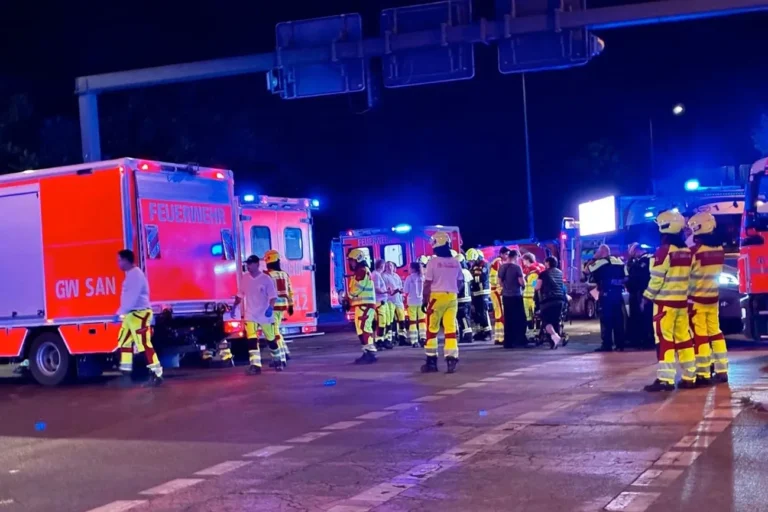 У Берліні під час прайду автомобіль в
